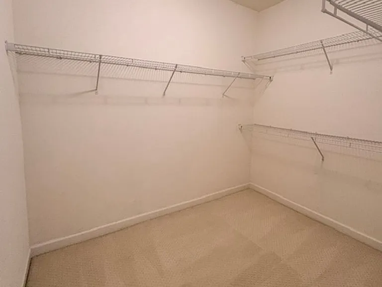 121 Autumn View Dr — Photo 26