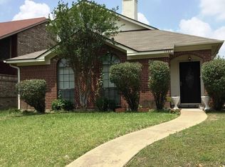 1733 Palo Alto Dr, Mesquite, TX 75150