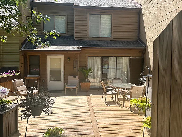 4928 Long Shadow Dr — Photo 2