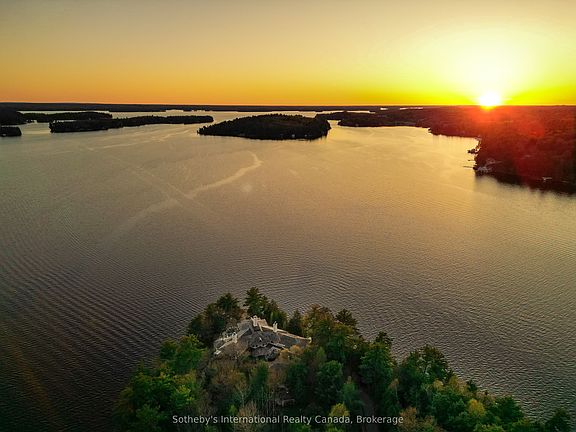 2nd image of 1250 Waldmere Rd