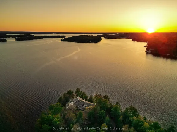 1250 Waldmere Rd, Bracebridge, ON P1L 1W8