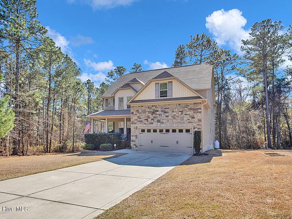 2nd image of 207 Pine Top Drive