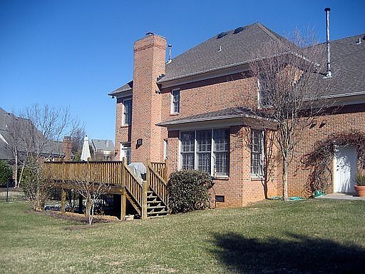 3rd image of 1111 Whitower Dr