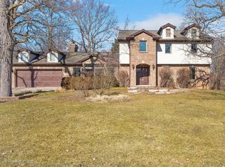 28W546 Mack Rd, West Chicago, IL 60185