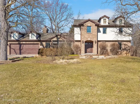 28W546 Mack Rd, West Chicago, IL 60185