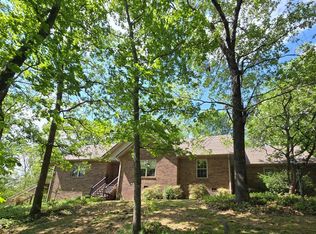 1050 Red Top Hill Rd, Buchanan, TN 38222