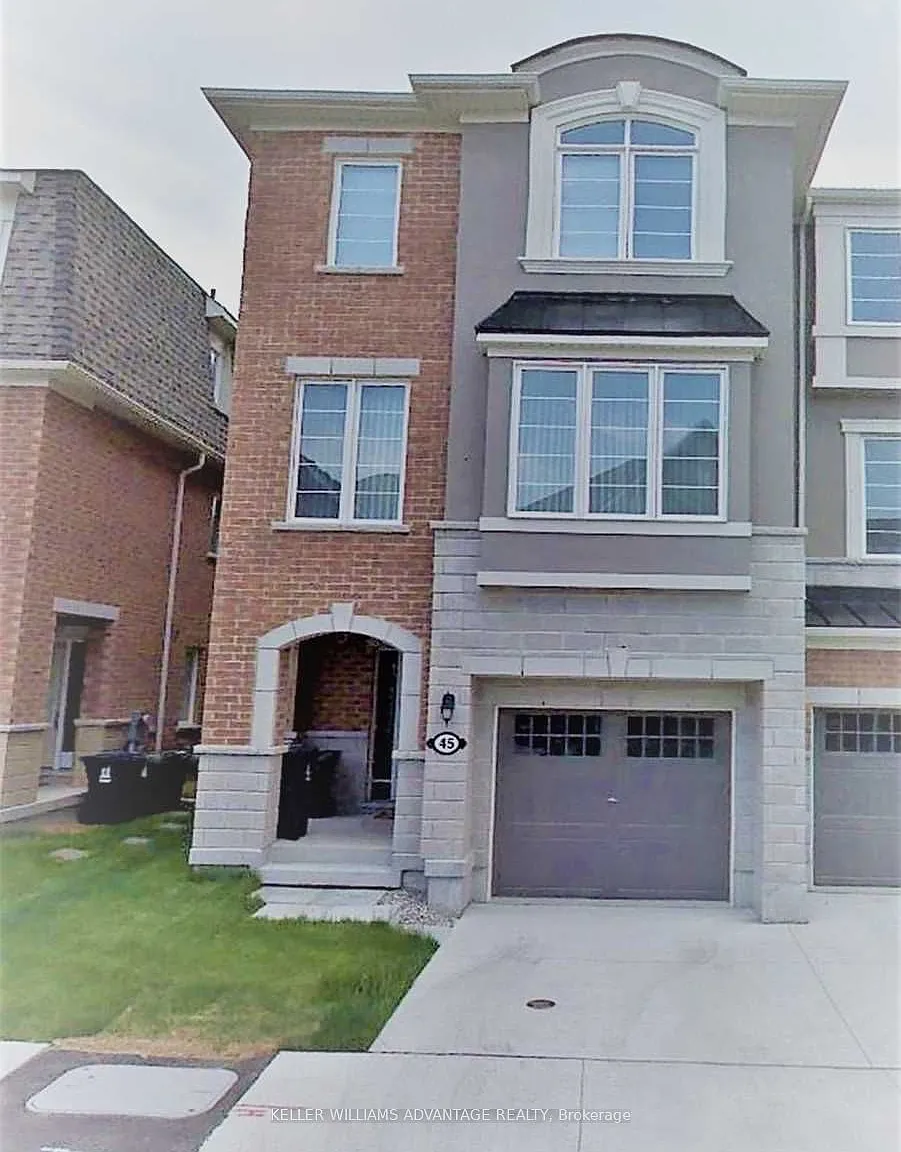 4 bed, $3,900 — Photo 1