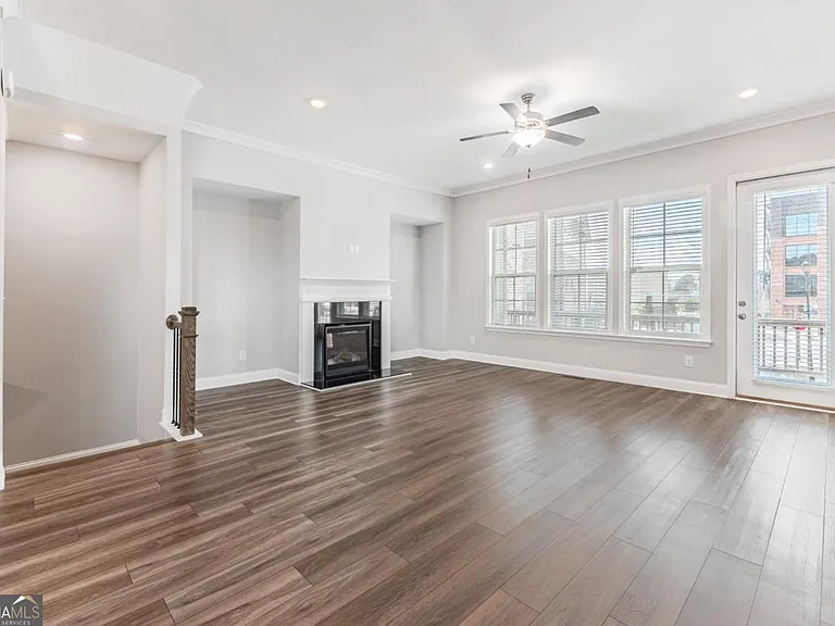 5051 Pinckney Ln — Photo 29