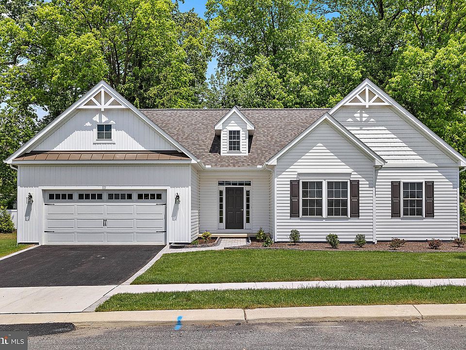 1st image of 270 Buckingham St Lot 98