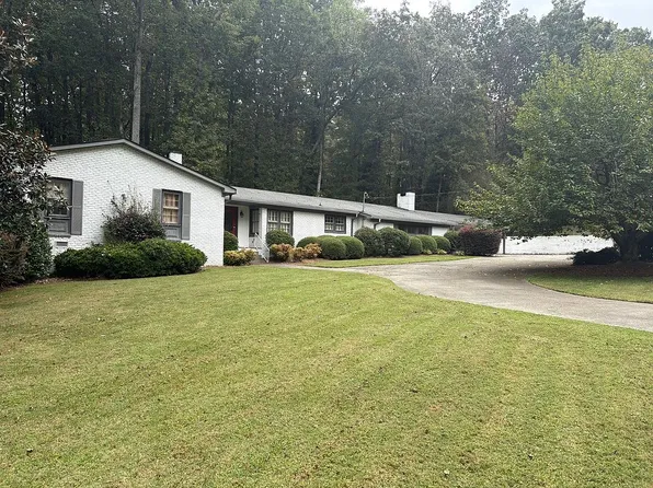 75 Azalea Trl, Carrollton, GA 30116