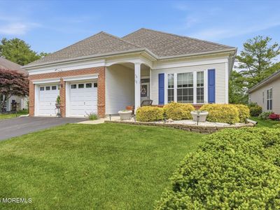 5 Summerfield Drive, Lakewood, NJ, 08701