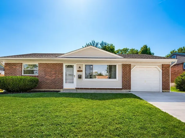 5467 Roche Dr, Columbus, OH 43229