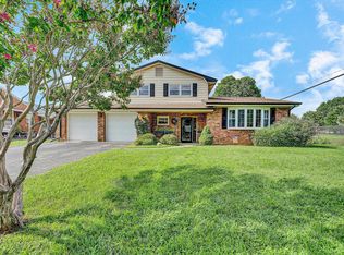 1403 Azalea St, Salem, VA 24153