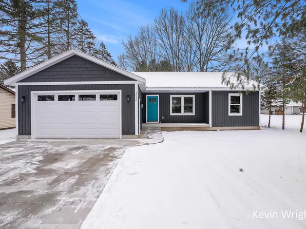 4056 Buck St, Muskegon, MI 49444