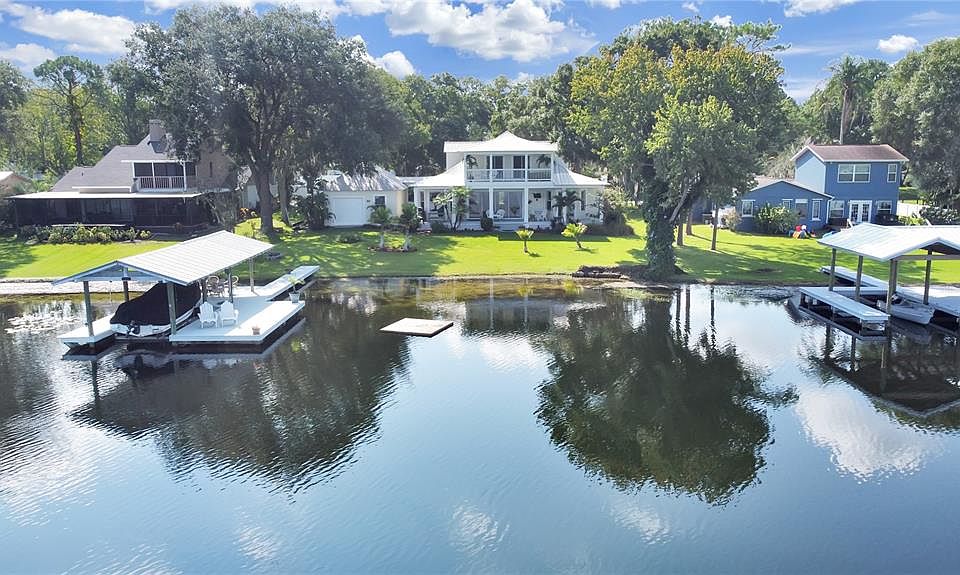 1st image of 3551 PARKWAY BOULEVARD