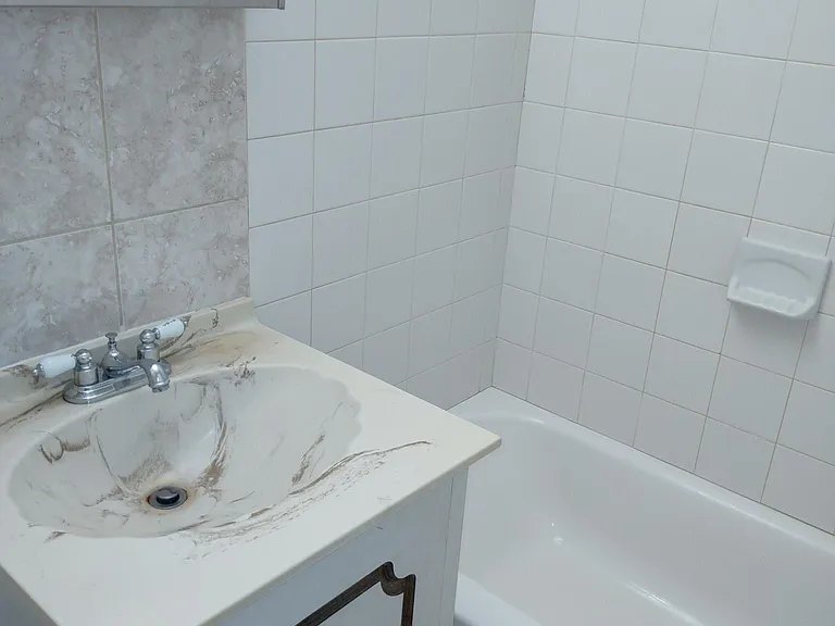 Full bathroom