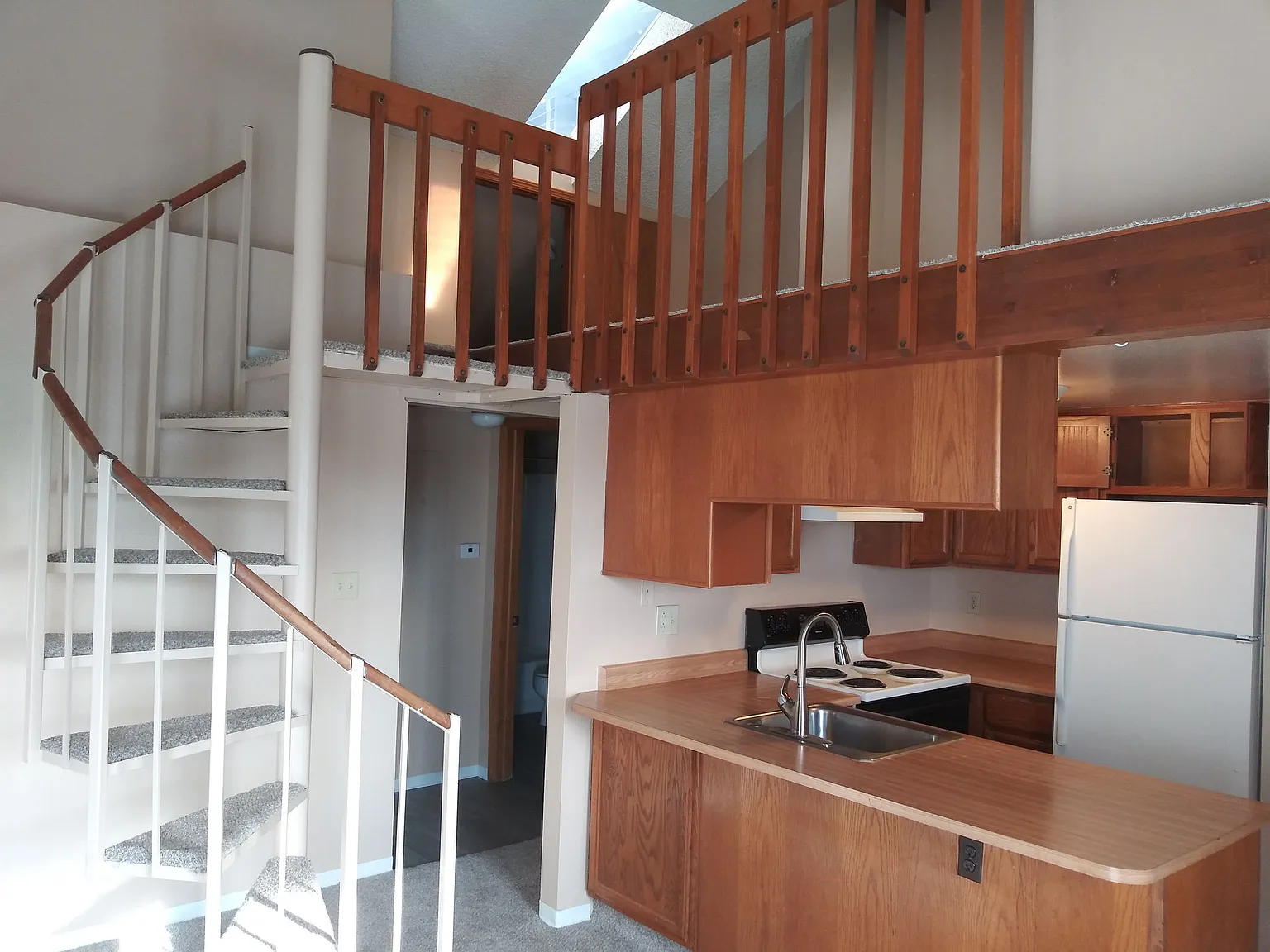 Victoria Inn Apts — Photo 3