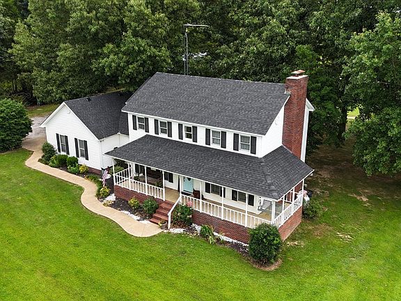 2nd image of 167 Collier Rd