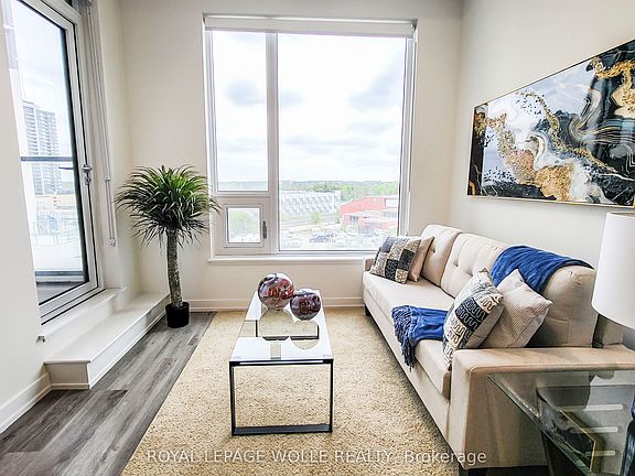 4th image of 15 Wellington St S #304