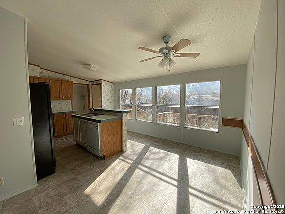 3rd image of 23027 Shady Forest Dr