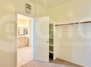 343 W Temple Ct, Gilbert, AZ 85233