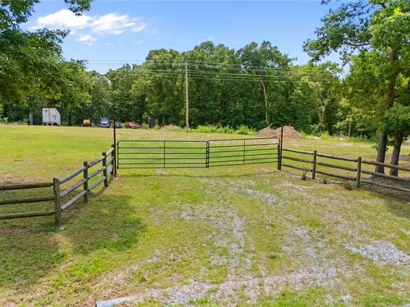 16601 & 16603 N Mount Olive Rd #60, Gravette, AR 72736