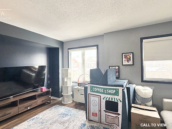 3rd image of 368 Moffatt Pond Ct