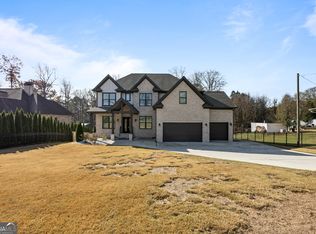 1952 Azalea Dr, Lawrenceville, GA 30043