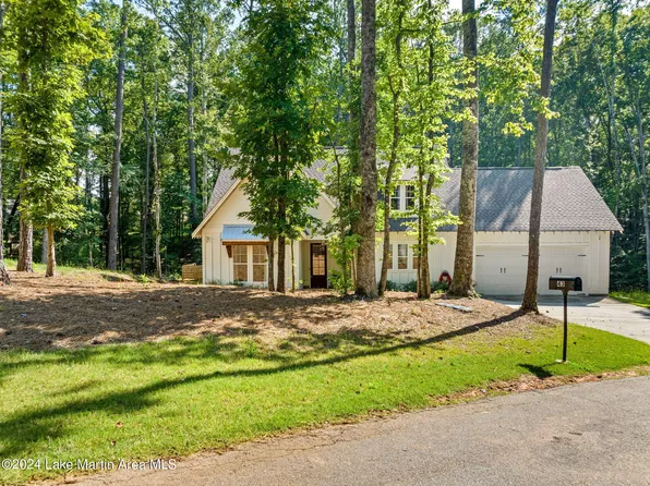 43 Shadow Ln, Dadeville, AL 36853