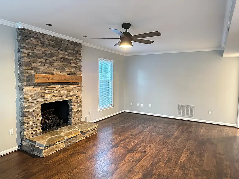 11724 Apleby Ln — Photo 18
