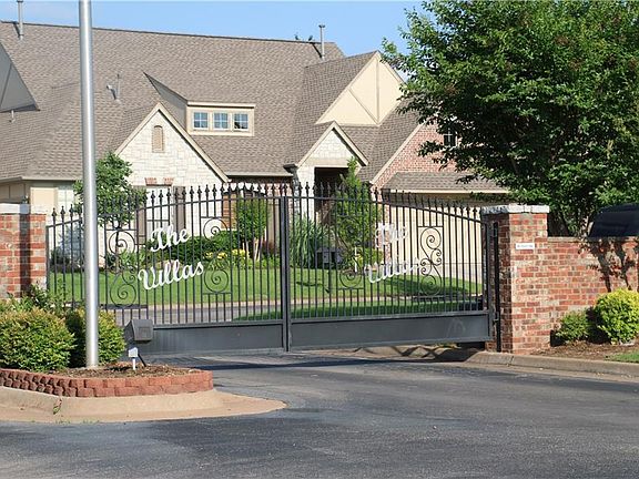 3rd image of 18008 N Arbor Ln