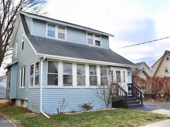 61 Edgecomb Street, Albany, NY 12209
