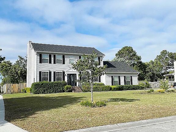 2nd image of 1217 Williamsburg Ct