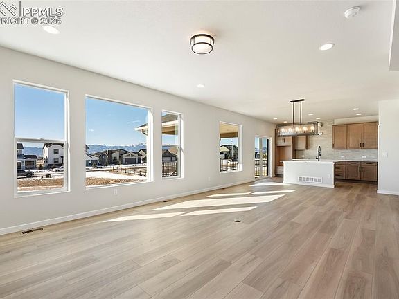 7th image of this home