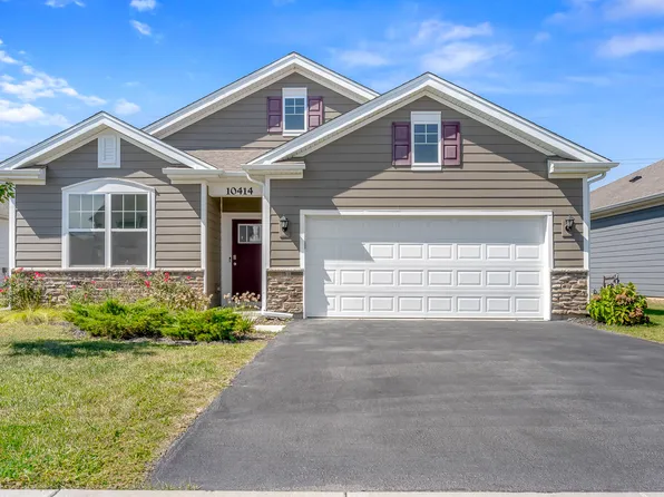 10414 Whitney Pl, Crown Pt, IN 46307