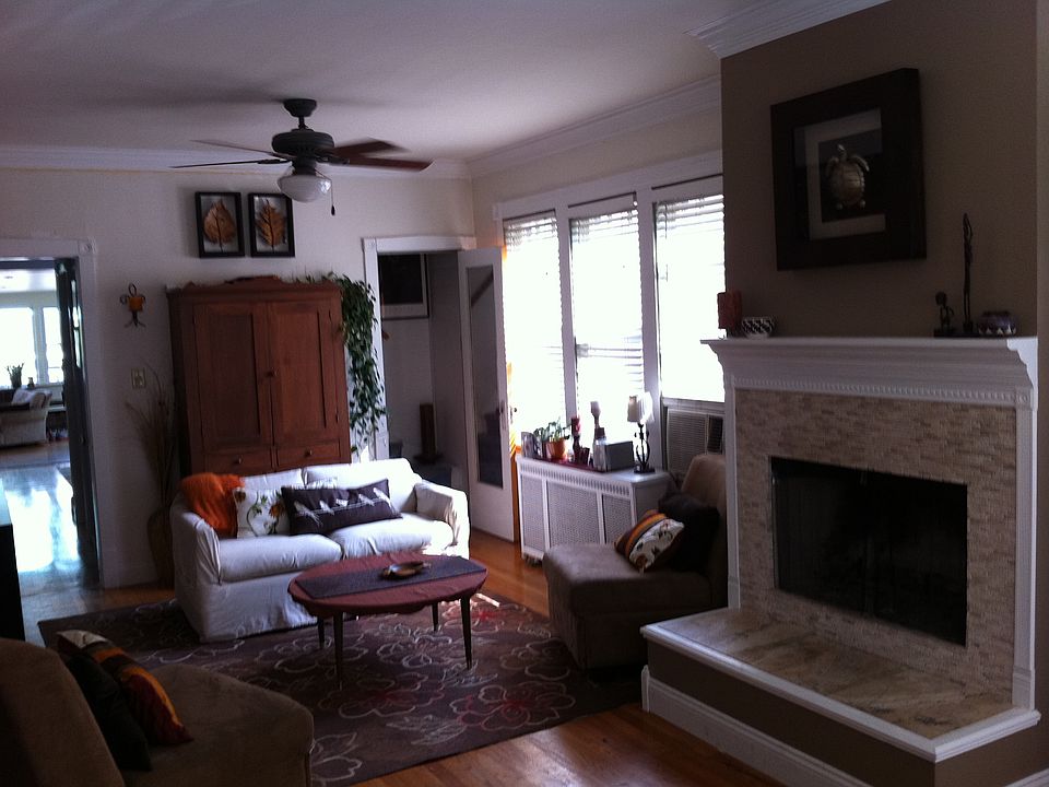 Living Room Left