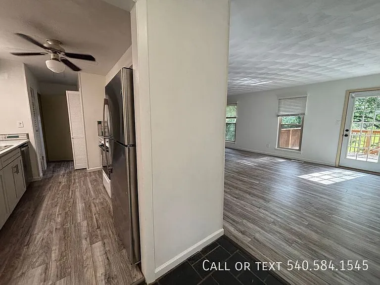 6421 Orchard View Ln — Photo 9