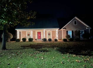 249 Grove Ln, Kathleen, GA 31047