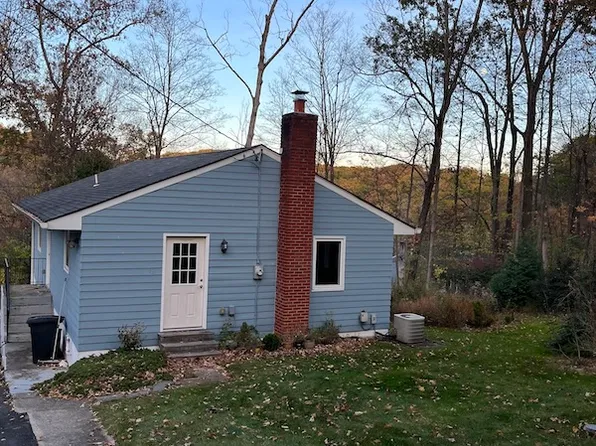 47 Alder Ter, Sussex, NJ 07461