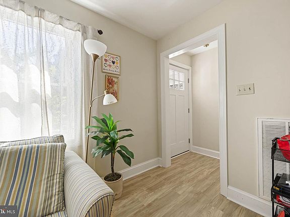 2nd image of 27504 Riverside Drive Ext