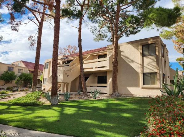 3761 Desert Marina Dr APT 74, Laughlin, NV 89029