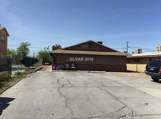 2225 Crawford St, North Las Vegas, NV 89030