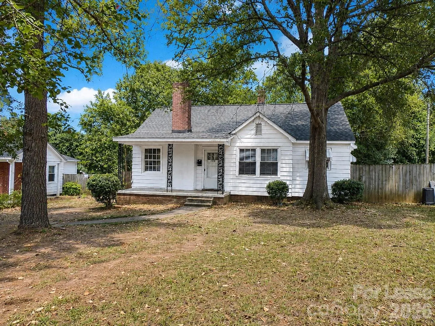 3 bed, 1.0 bath, $1,475 — Photo 1