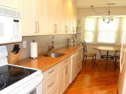 5th image of 29 Manors Dr