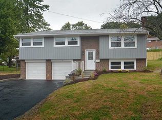 48 Apennine Rd, Pittsburgh, PA 15239