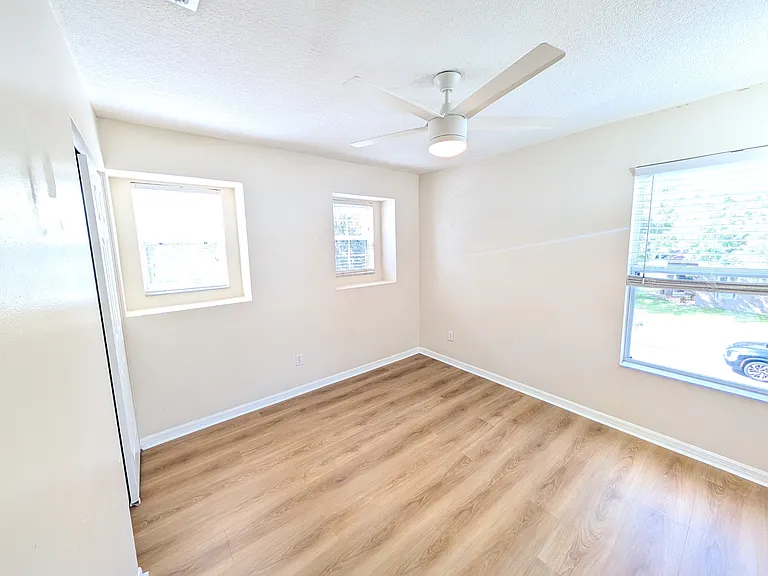 Room 4