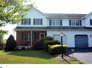 108 Shire Ln, Wernersville, PA