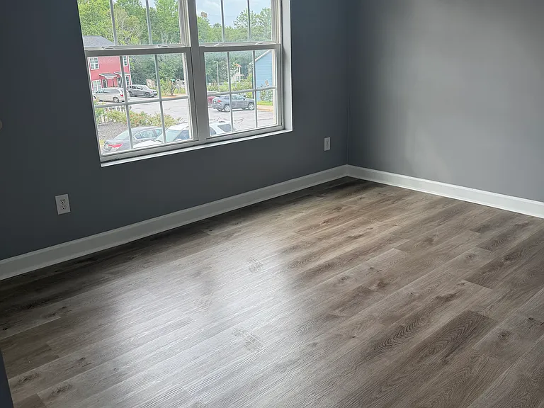 102 Mazen Cir #102 — Photo 7