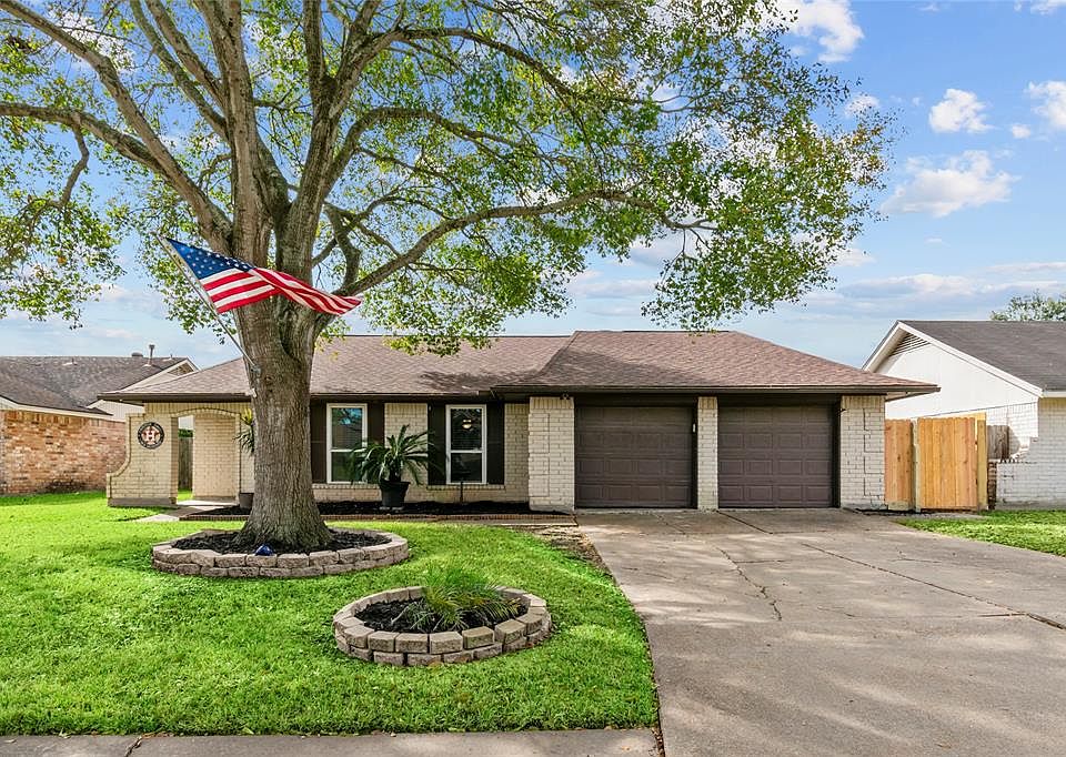 1st image of 10418 Sageburrow Dr
