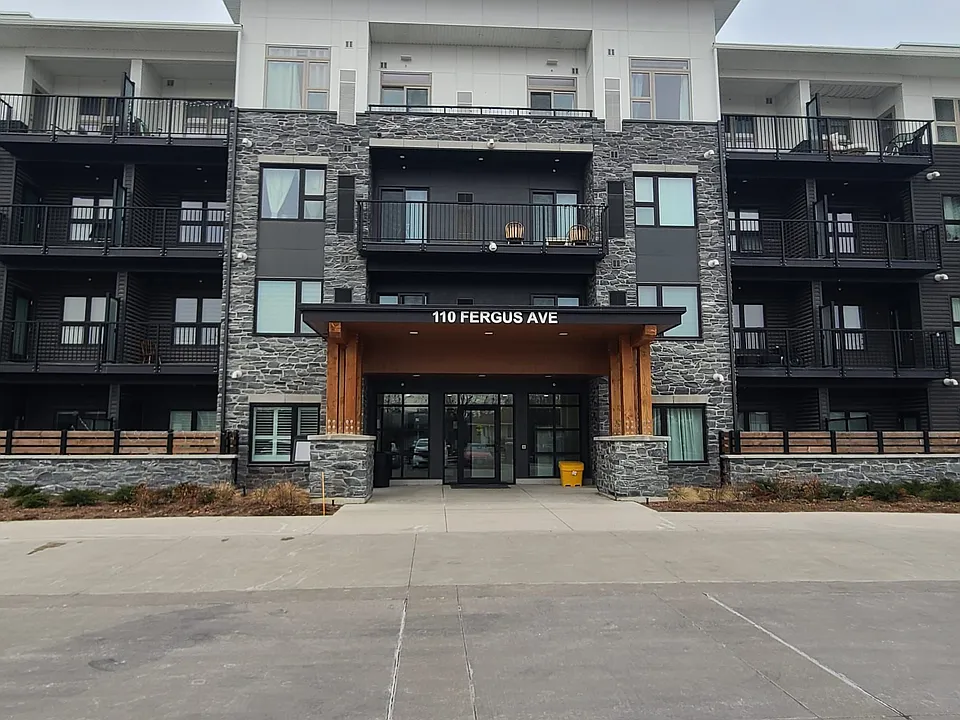 110 Fergus Ave #130